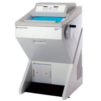 Refurbished Avantik QS11 Cryostat equipment with digital controls and stainless steel interior for precise tissue sectioning.