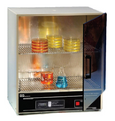 Quincy digital incubator with acrylic door, compact equipment measuring 13 W x 15 H x 11 D for precise incubation.